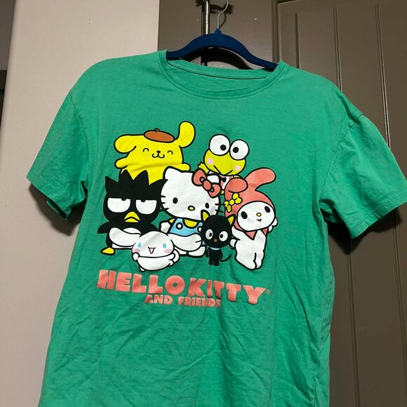 Sanrio Hello Kitty and Friends Green Graphic Tee – Size S - Picture 4 of 5